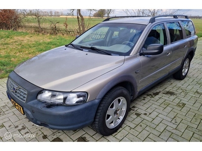 Volvo XC70 2.4 T AWD Geartronic 7 zitter