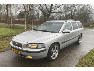 Volvo V70 2.4 T Comfort Line AUTOMAAT!