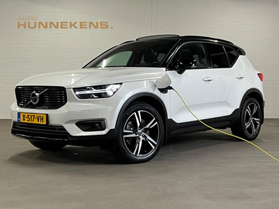 Volvo XC40 Recharge T4 R-Design | Adapt Cruise | Open dak | Harman/Kardon | Stuur-/Stoel verwarming | Trekhaak | 360 Camera