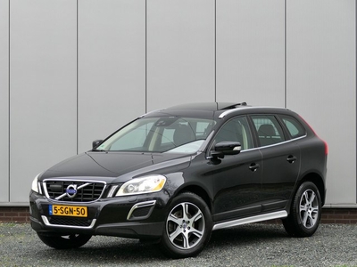 Volvo XC60 T5 Summum AUT Panoramadak / Leer / Adaptive