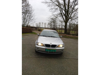 BMW 3-serie Touring 318i