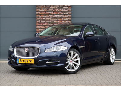 Jaguar XJ 2.0 Portfolio Aut8, Panoramadak, Camera, Leder, Meridian, Stuurwielverwarming, Navigatie, Stoelverwarming V+A, Elek. Stoelverstelling, Bi-Xenon, Etc.