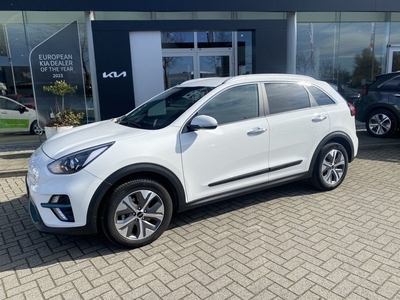 Kia e-Niro Edition 64 kWh Stoel/Stuur verwarming // € 2000,- subside mogelijk info Roel 0492-588951