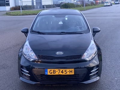 Kia Rio 1.2 CVVT ComfortLine Lage km N.a.p Afkomstig eerste Eigenaar