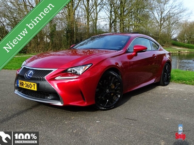 Lexus RC 300h Business Line Pro Hybride.