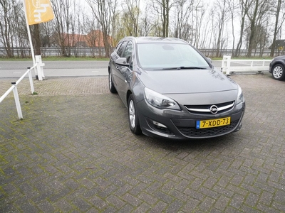 Opel Astra Sports Tourer 1.4 Turbo Business + PDC CLIMA NAVI CRUISE