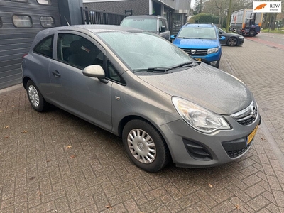 Opel Corsa 1.2-16V Color Edition