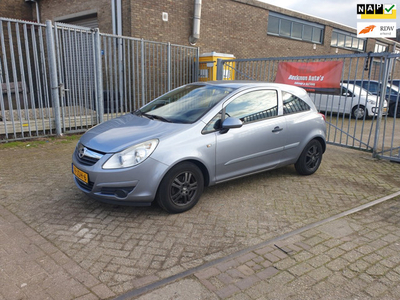 Opel Corsa 1.2-16V Selection