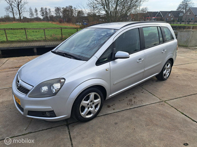 Opel Zafira 1.8 Business