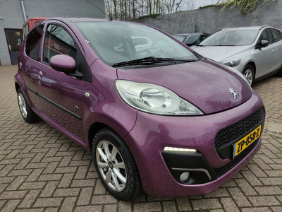 Peugeot 107 Envy 1.0, Airco, Lichtmetalen velgen