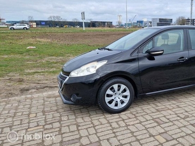 Peugeot 208 1.0 VTi Access Airco/Cruise/NIEUWE MOTOR