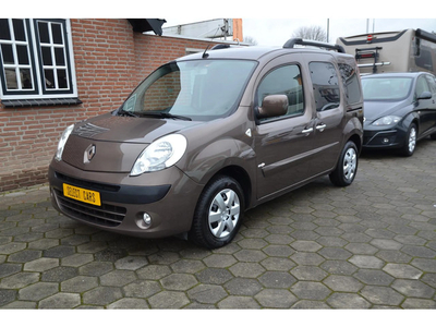 Renault Kangoo Family 1.6-16V Privilège 1e eigenaar abs airco navi trekhaak cruise control net nieuwe D RIEM vele extra's mooi en goed