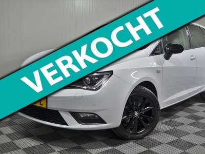 Seat Ibiza ST 1.0 EcoTSI Style Con. Apple carplay / Pannodak / PDC / Trekhaak / NL auto