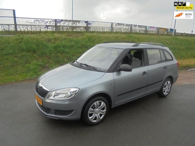 Skoda Fabia Combi Skoda fabia 1.2 tsi benzine staion airco 101.000km eerste eigenaar