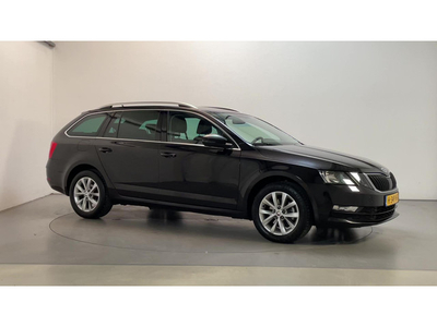 Skoda Octavia Combi 1.5 TSI 150pk DSG Greentech Business Edition Stoelverwarming Navigatie App-Connect