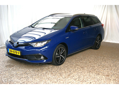 Toyota Auris Touring Sports 1.8 Hybrid Dynamic Ultimate