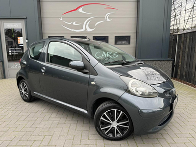 Toyota Aygo 1.0-12V + AIRCO ELEK.PAKK NIEUWE APK!