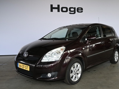 Toyota Verso 1.8 VVT-i Luna Automaat 7 persoons ECC Cruise control Trekhaak Inruil mogelijk