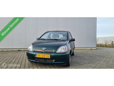 Toyota Yaris 1.0-16V VVT-i Sol