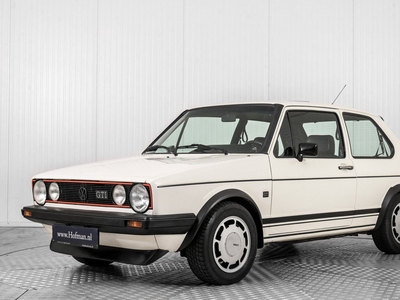 Volkswagen Golf 1 1.8 GTI pirelli