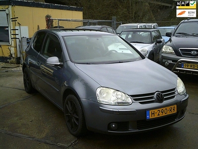 Volkswagen Golf 1.4 sportsline st bekr lm velg dak nap apk