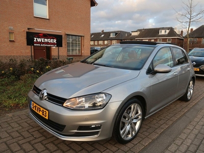 Volkswagen Golf 1.4 TSI AUT F-1|PANORAMADAK|MASSAGE|NAVIGATIE|LEDER|KEYLESS-GO|TREKHAAK|ORIGINEEL NEDERLANDS