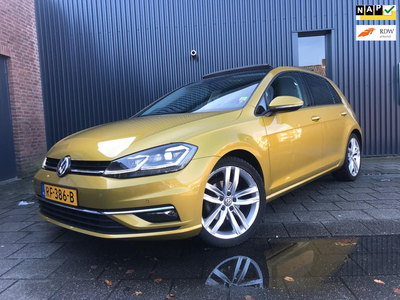 Volkswagen Golf 1.5 TSI Highline, PANO, NAP!