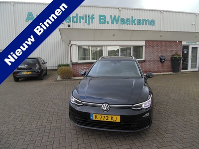 Volkswagen GOLF Variant 1.0 TSI Life