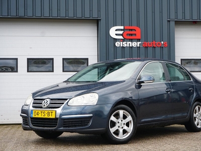 Volkswagen Jetta 1.6 Comfortline | ECC | CRUISE | TREKHAAK | APK 02-2025 |