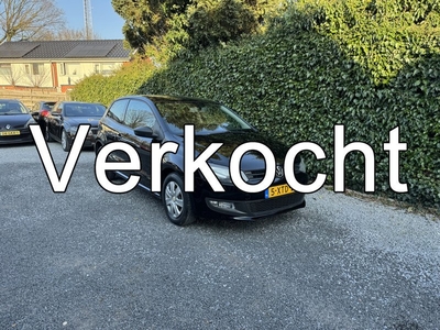 Volkswagen Polo 1.2 Comfortline | Airco | Cruise Control | Elekt. Ramen | Stoelverwarming | Nieuwe D. Ketting | APK tot 06-03-2025!