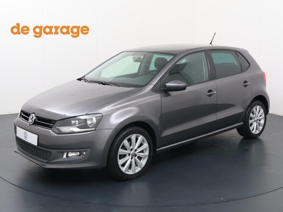 Volkswagen Polo 1.4-16V Comfortline | Automaat | Cruise | Airco | Navigatie | Bluetooth | 5-deurs | Deurvergrendeling | Spiegelverwarming |