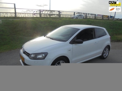 Volkswagen Polo Volkswagen polo 1.2 tsi benzine airco lmv pdc 146.000km