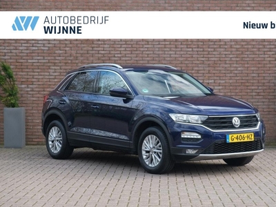 Volkswagen T-Roc 1.0 TSi 115pk Style | Navi | App Connect | Adaptive Cruise | PDC | Trekhaak