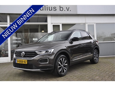 Volkswagen T-Roc 1.5 TSI Style Business Trekhaak ACC