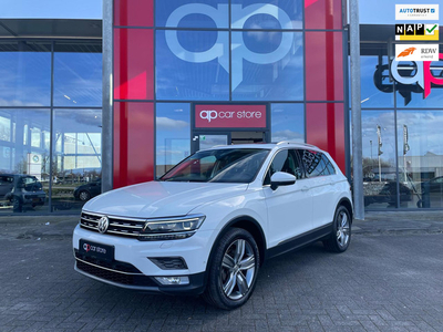 Volkswagen TIGUAN 2.0 TSI 4Motion Highline Panorama Dynaudio Head-Up Camera Parksens.