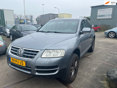 Volkswagen Touareg 3.2 V6