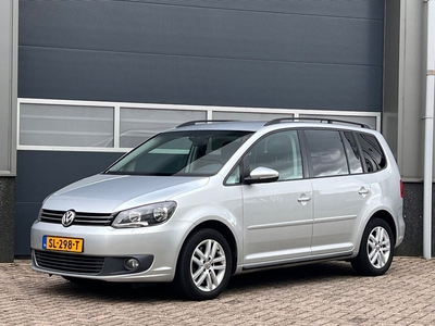 Volkswagen Touran 1.4 TSI Highline 7p. bj.2015 Autom|Camera|Trekhaak.