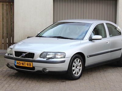 Volvo S60 2.4 D5 Geartronic 163 PK Trekhaak Goede staat APK 03-2025