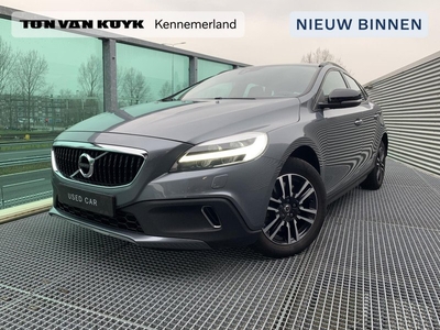 Volvo V40 Cross Country 1.5 T3 Nordic+ Automaat, Climate control, Cruise Control, Parkeerverwarming, Verwarmde stoelen voor, Verwarmde voorruit, Park assist, Volvo On Call, 1e eigenaar volledig dealeronderhouden