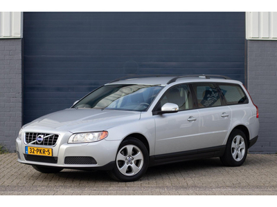 Volvo V70 2.0 Momentum 146pk Navigatie (export 8900,-)