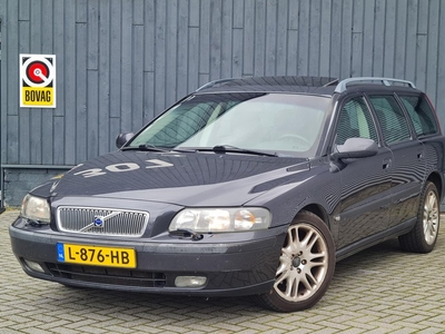 Volvo V70 2.4 T Geartr. C.L. Stoelverwarming | Airco | Trekhaak 200pk