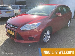 Ford Focus Wagon 1.0 EcoBoost Titanium NIUWE APK