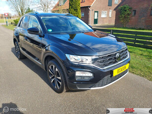 Volkswagen T-Roc 1.5 TSI Sport united