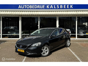 Volvo V40 2.0 D4 Momentum Business|LED|Trekhaak|Navigatie|