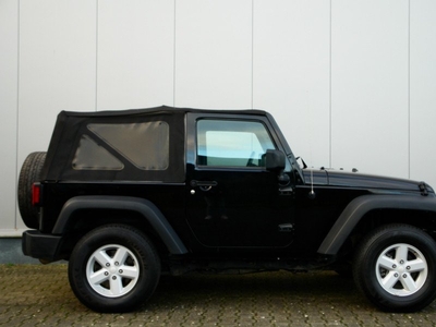 Jeep Jeep WRANGLER 3.8 V6 4x4 LPG 147kw