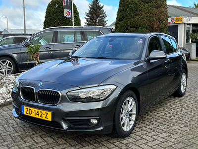 BMW 1-serie 116D Executive Facelift 5-Deurs 2016 Navi