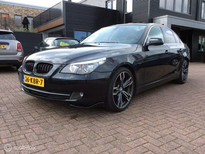 BMW 5-serie 530i Business Line Edition II leder Navi Trh 19