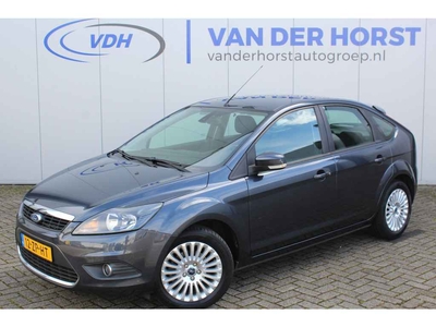 Ford Focus 1.6-100pk Titanium.