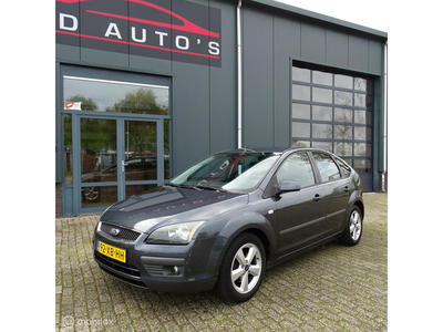 Ford Focus 1.6-16V Futura Business Pack