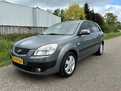 Kia Rio 1.4 M-bition / 5-DEURS / AIRCO / 75dkm! NAP!